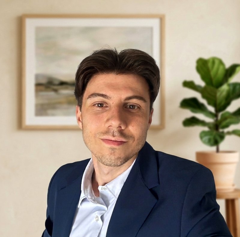 Oriol Garcia, psicòleg
